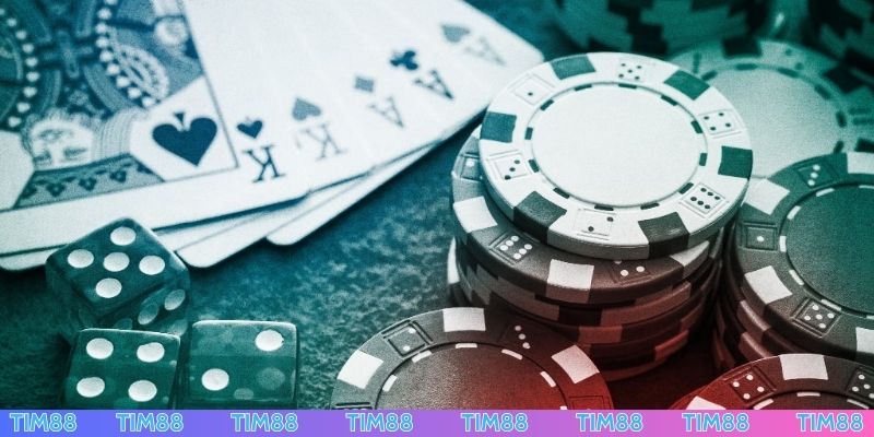 Quy luật cơ bản về cách chơi Poker TIM88